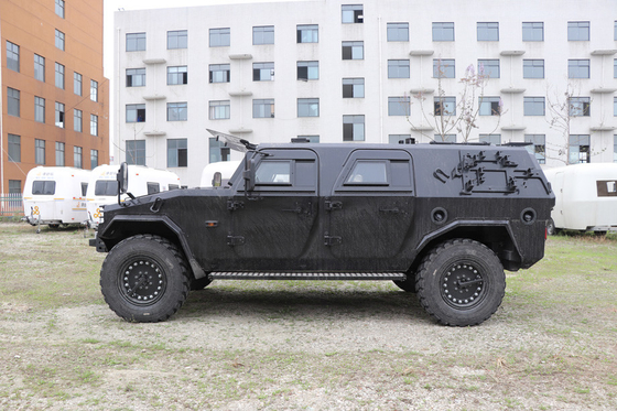道の軍用車両6人の暴行車4x4を離れた防弾車体の習慣