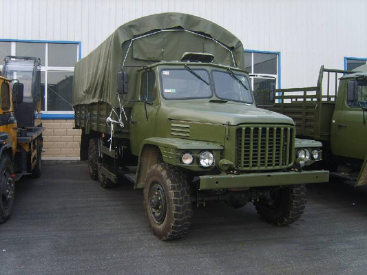 道の軍用車両5MTの車輪駆動装置のトラクターのトラックのカミンズ エンジン155hpを離れた6x6