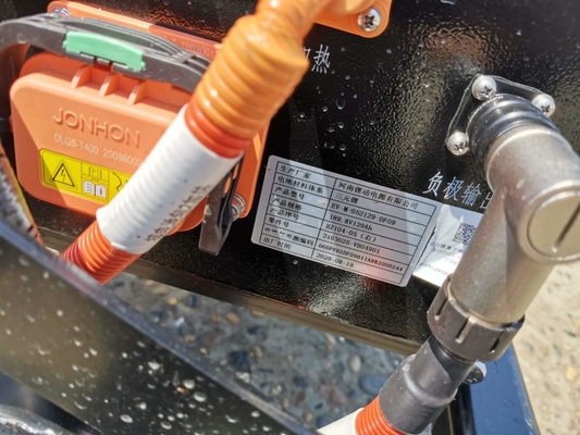 DONGFENG 新エネルギー電気配達用トラック 66.8kwh 範囲 250km ABS 油圧ブレーキ付き