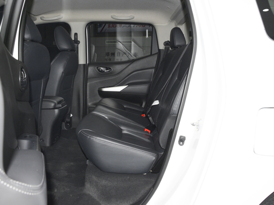 二重列5のSeater 4のドアSUVの小型トラック6MT 4WD 231HPのガソリン機関