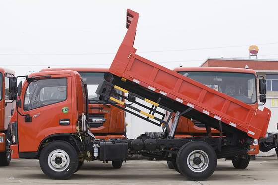 ユーロ4 DONGFENGのダンプカー トラックYUCHAIエンジンの左のステアリング3.7m