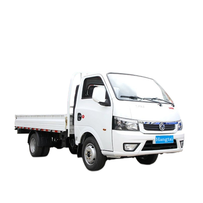 ユーロ6の放出Dongfengライト貨物トラック1650mmのタクシーGVW 3.5T - 4.5T