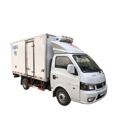 軽い冷やされていた配達用トラックのヴァンDONGFENG 4x2ドライブEuro6放出