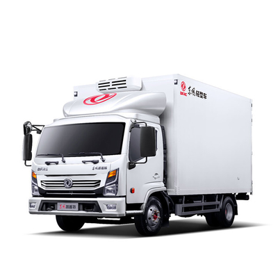 冷やされていた輸送ライト貨物トラックのディーゼル機関のホイールベース3300