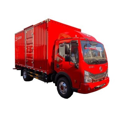 Diesel BoxヴァンCargo Truck GVW 5.5 - 7.5Tタクシーの幅2030mm YUCHAIエンジン