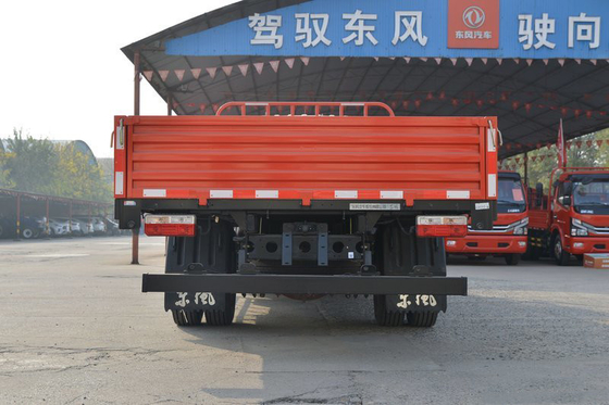 DongFeng DFAC 4x2のコラムの版の貨物中型のトラック190HP YUCHAIエンジンの大きいトンの後車軸