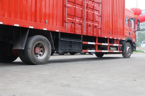 軽い貨物トラック任意AMT伝達ホイールベース4500mmに7160mmカスタマイズされたCargoヴァンBox