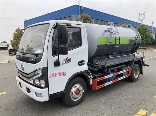 小さいDONGFENGの下水の真空のタンカー6MTタンク ディーゼル機関4.7 CBM