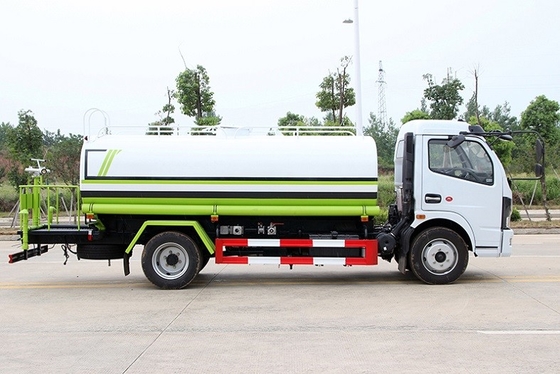 軽水のカートのトラック4x2の車輪のディーゼル左のステアリングを振りかける9 CBM