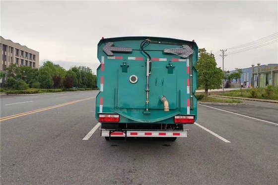 ディーゼル地方自治体の公衆衛生のトラック4x2 130 HPのホイールベース3300mmの道路掃除人のトラック