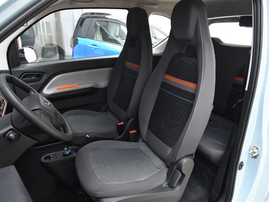 小型4座席小さい電気SUV車20KW 27ps NEDCの範囲120KM RWD