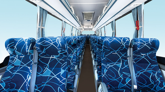 ゼロ放出都市郊外のコーチ バス マイレッジ純粋な電気47の座席200 - 300 KMの