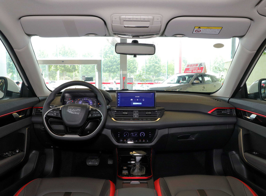 Dongfeng SUV車パノラマ式のサンルーフが付いている5つの座席150HP